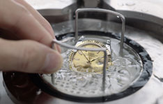 劳力士表哪里换电子